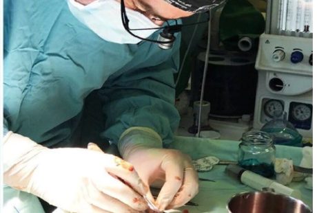 Подготовка хрящевого ауототрансплантата к установке, пластический хирург Аганесов Г. А.